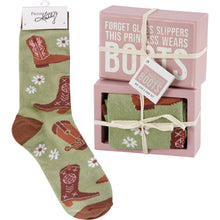 Load image into Gallery viewer, Box Sign & Sock Set - Princess Wears Boots