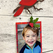 Load image into Gallery viewer, Holly Magnet Set of 4, Magnetic Decor