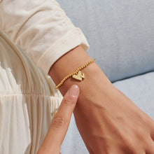 Load image into Gallery viewer, 'Just for Mom' Bracelet in The Heart Gift Box