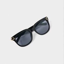 Load image into Gallery viewer, Sunglasses - Manhattan Black