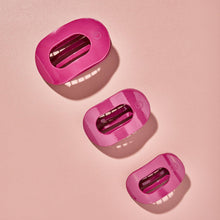 Load image into Gallery viewer, Wild Side Small Flat Round Hair Clip