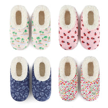 Load image into Gallery viewer, Women's Ladybugs Seaside Garden Snoozies - Foot Coverings