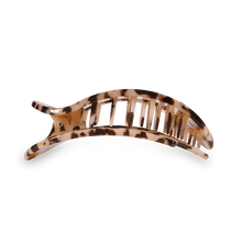 Load image into Gallery viewer, Blonde Tortoise Large Flat Round Hair Clip
