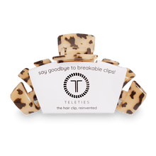 Load image into Gallery viewer, Classic Blonde Tortoise Large Claw Hair Clip