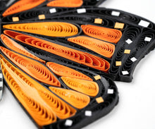 Load image into Gallery viewer, Quilled Monarch Milkweed Butterfly Greeting Card