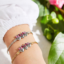 Load image into Gallery viewer, Luca+ Danni Tulips Bangle Bracelet - Petite/Silver Tone