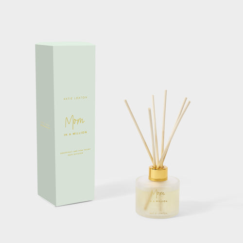 Mom in a Million Reed Diffuser - Grapefruit and Pink Peony