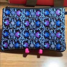 Load image into Gallery viewer, Vera Bradley Travel Pouch Set of 3 - Bramble Vines