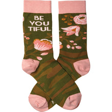 Load image into Gallery viewer, Socks - Be You Tiful Camo
