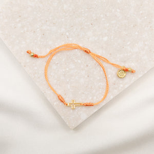Filled by Faith Open Cross Bracelet Gold