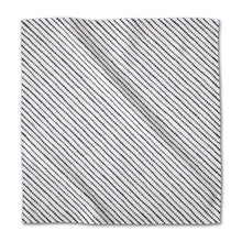 Load image into Gallery viewer, Kealia Dinner Napkin Set by Geometry
