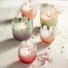 Load image into Gallery viewer, Anemone Blossom Candle - Large
