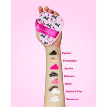 Load image into Gallery viewer, Barbie © 7-Day MakeUp Eraser Set
