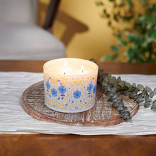 Load image into Gallery viewer, Caterpillar Floral Jar Candle - Eucalyptus
