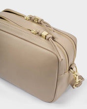 Load image into Gallery viewer, Lottie Large Crossbody Bag in Light Taupe

