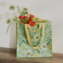 Load image into Gallery viewer, Market Tote - Green Daisy
