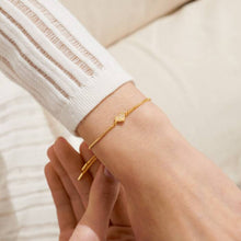 Load image into Gallery viewer, Mini Charms Pavé Heart Bracelet
