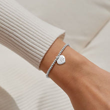 Load image into Gallery viewer, &#39;Pets Leave Pawprints On Our Hearts&#39; Bracelet In Silver Plating
