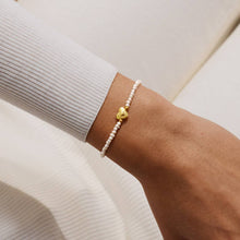 Load image into Gallery viewer, Precious Moments 'The Love Of Family Makes Life Beautiful' Bracelet In Gold-Tone Plating
