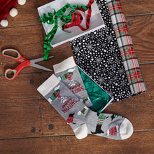 Load image into Gallery viewer, Socks - Happy Pawlidays
