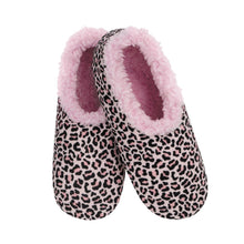 Load image into Gallery viewer, Women's Pink Leopard Snoozies - Foot Coverings
