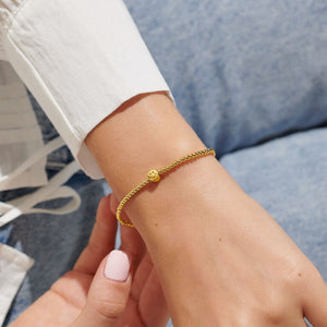 Share Happiness 'Do What You Love, Prioritize Happiness'  Bracelet In Gold