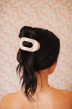 Load image into Gallery viewer, Almond Beige Medium Flat Round Hair Clip
