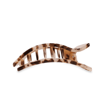 Load image into Gallery viewer, Blonde Tortoise Medium Flat Rectangle Hair Clip
