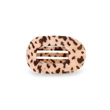 Load image into Gallery viewer, Blonde Tortoise Small Flat Round Hair Clip
