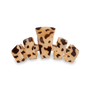 Classic Blonde Tortoise Medium Claw Hair Clip