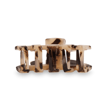 Load image into Gallery viewer, Classic Blonde Tortoise Small Claw Hair Clip
