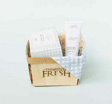 Load image into Gallery viewer, Coconut Cream Harvest Gift Basket
