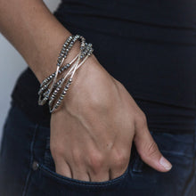 Load image into Gallery viewer, Scout Wrap : Star/Combo Silver
