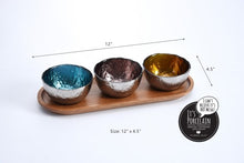 Load image into Gallery viewer, Set of 3 Colored Bowls &amp; Tray
